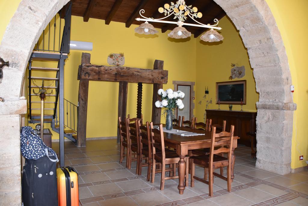 Villa con 2 Camere da Letto